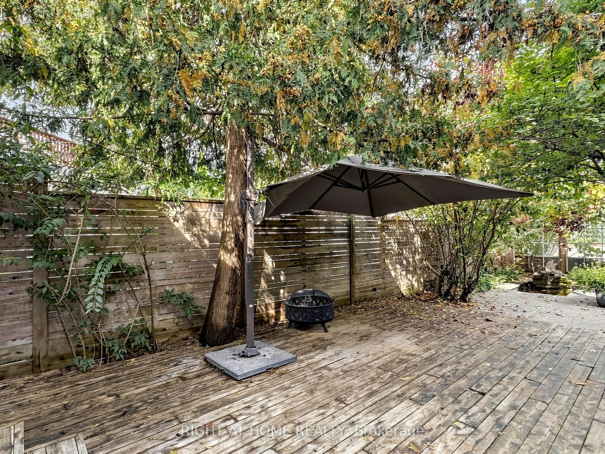 813 Carlaw Avenue, Toronto, ON, M4K 3L1 - 42