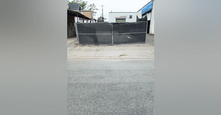 209A Danforth Road, Toronto, ON, M1L 3X2 - 3