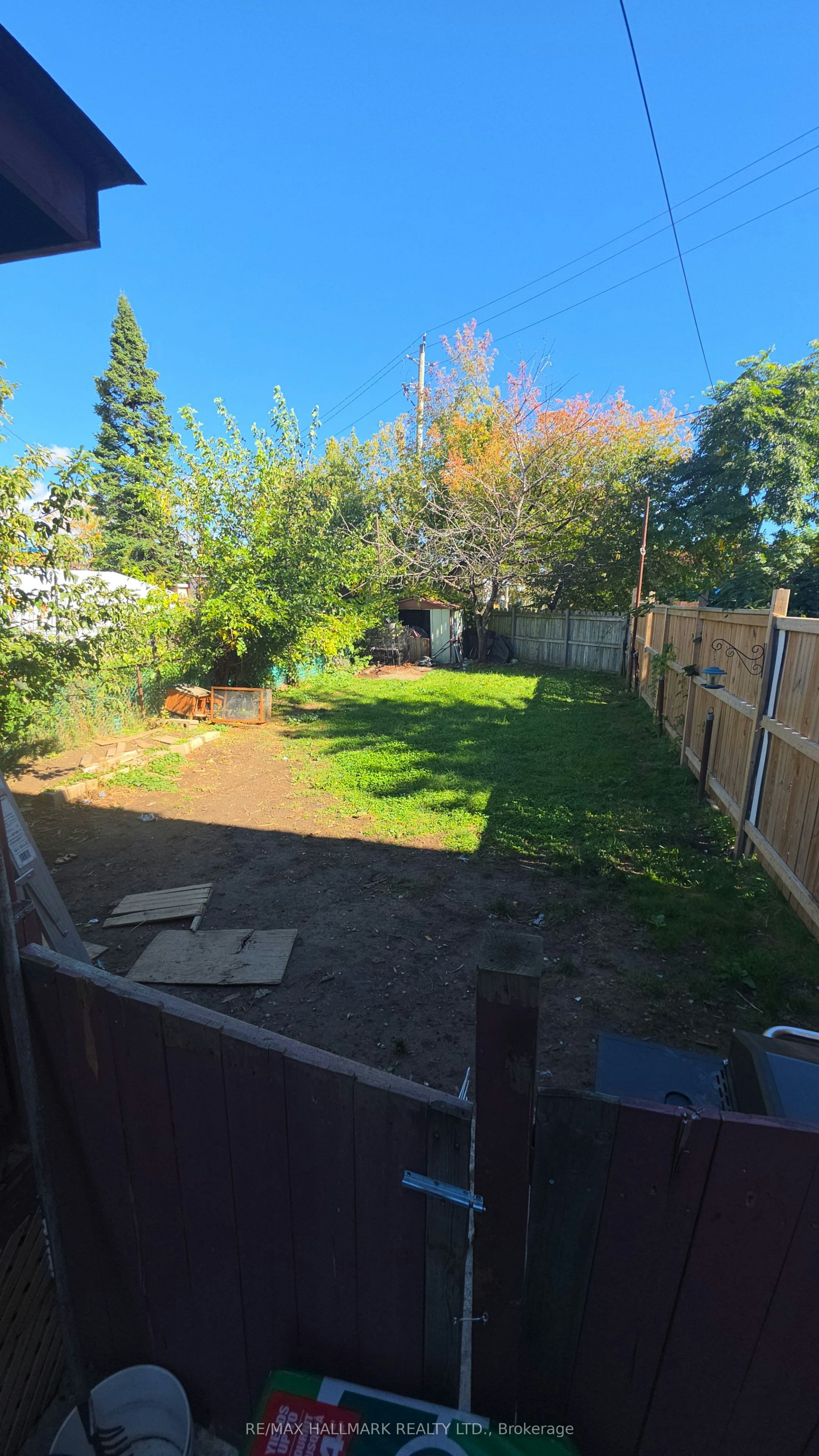 Lower Level-15 North Bonnington Avenue, Toronto, ON, M1K 1X3 - 30