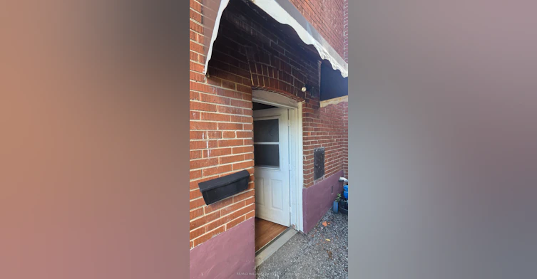 Lower Level-15 North Bonnington Avenue, Toronto, ON, M1K 1X3 - 4