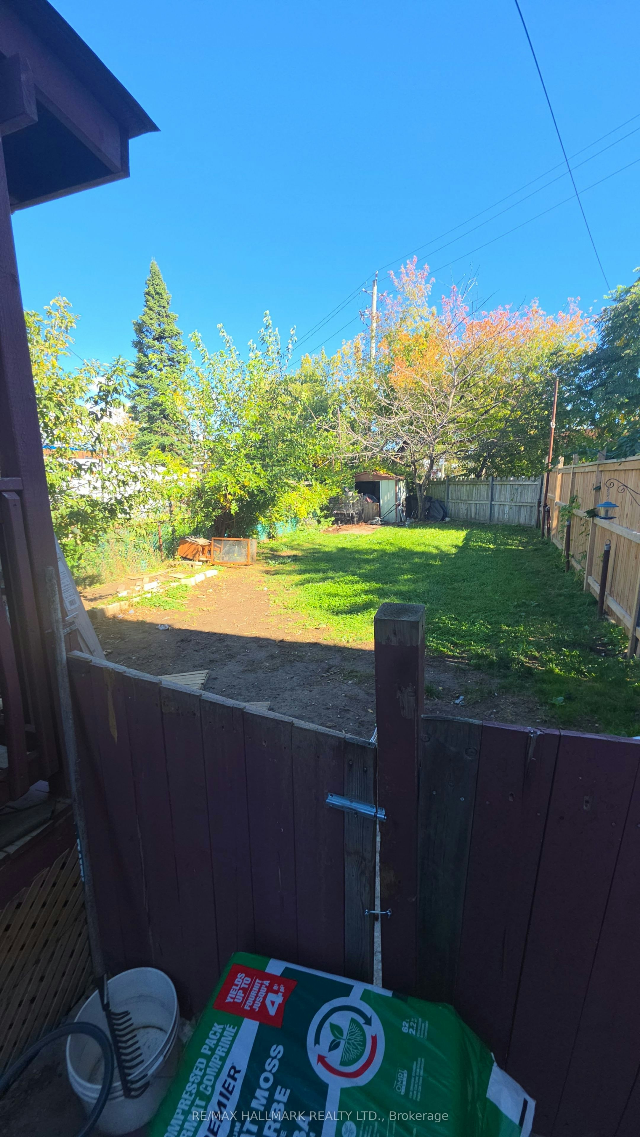 Lower Level-15 North Bonnington Avenue, Toronto, ON, M1K 1X3 - 31