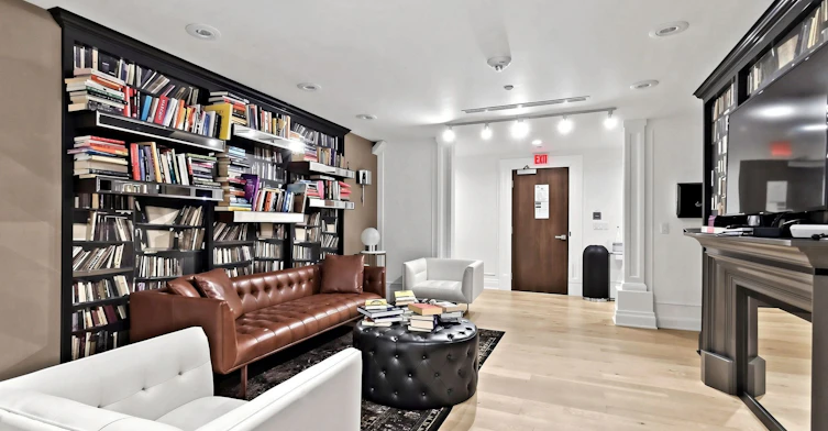 1015-1190 Dundas Street E, Toronto, ON, M4M 2T1 - 43