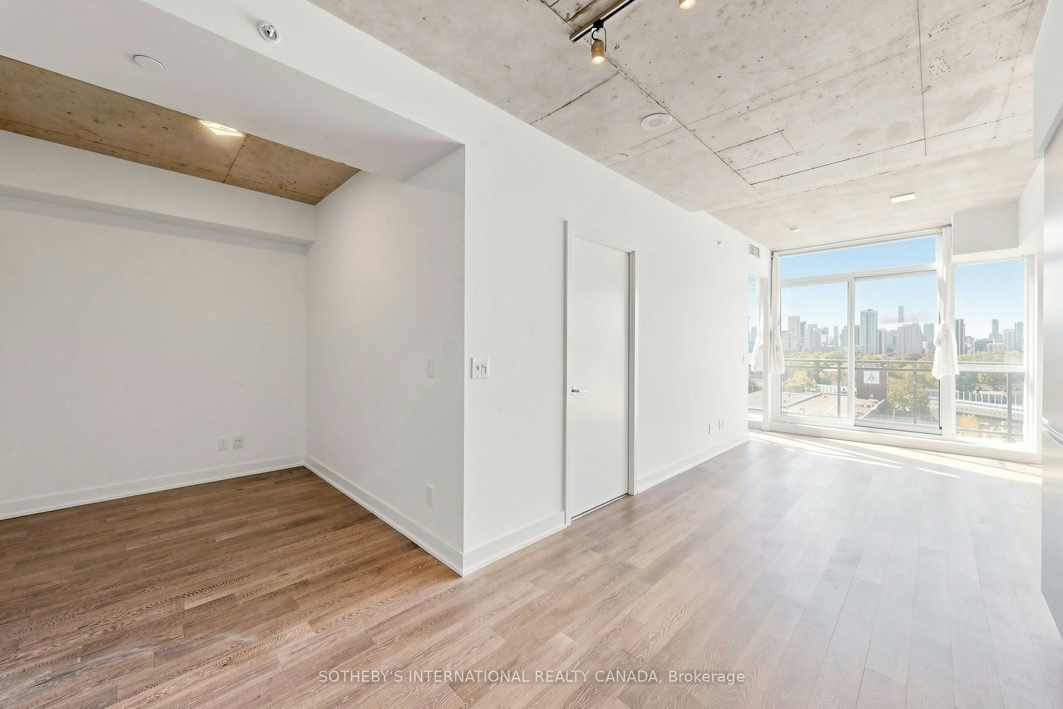 1015-1190 Dundas Street E, Toronto, ON, M4M 2T1 - 14