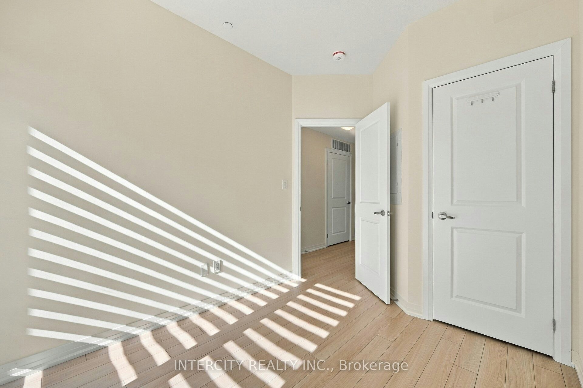 4-235 Mclevin Avenue, Toronto, ON, M1B 0E8 - 18