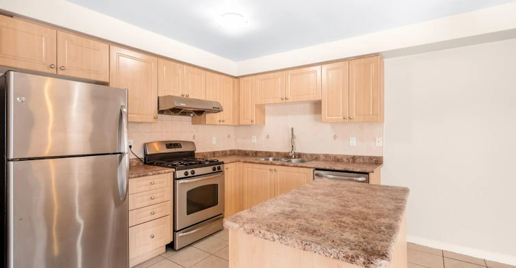 5 Dollery Gate, Ajax, ON, L1T 0G6 - 9