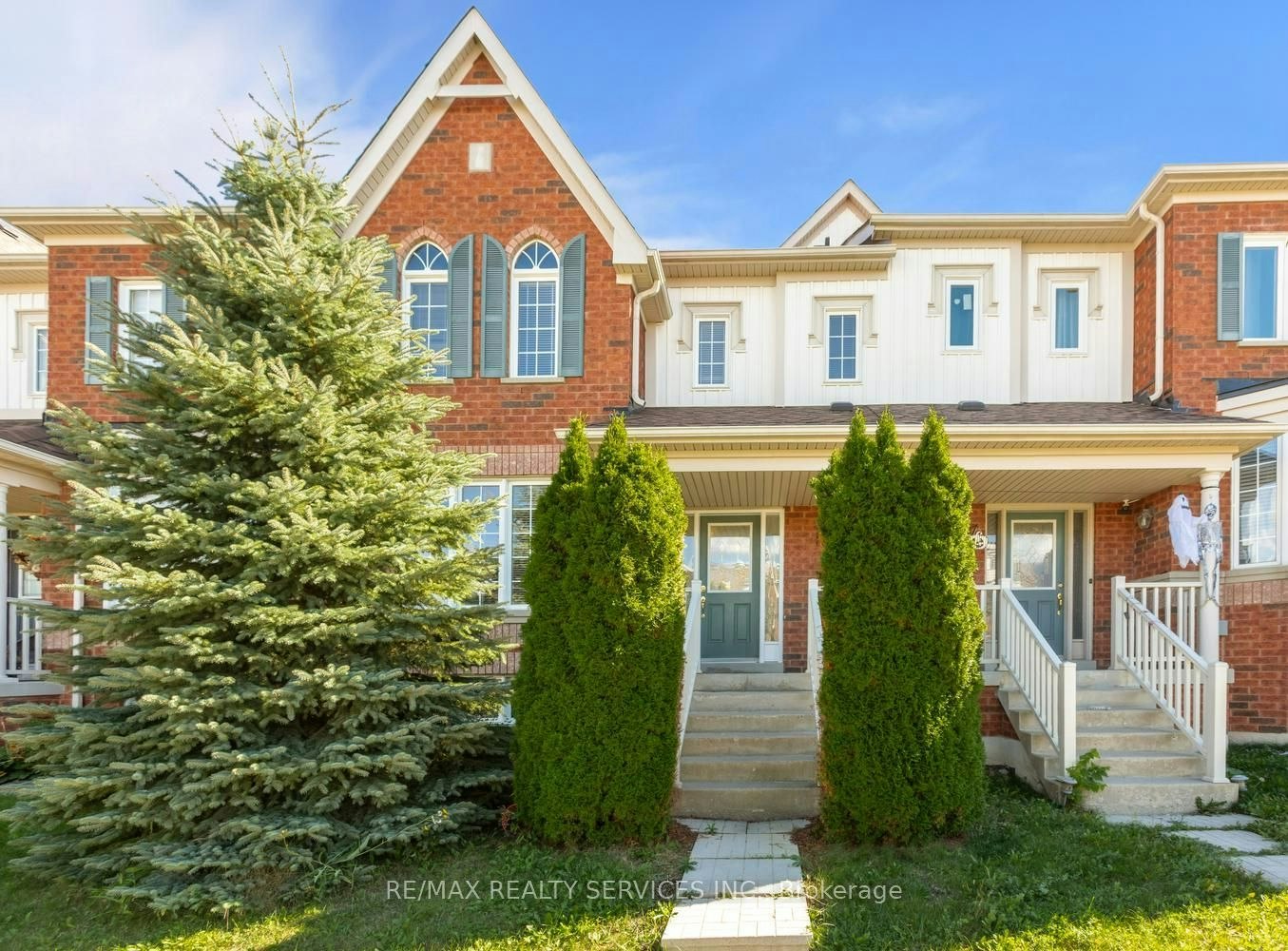 5 Dollery Gate, Ajax, ON, L1T 0G6 - 2