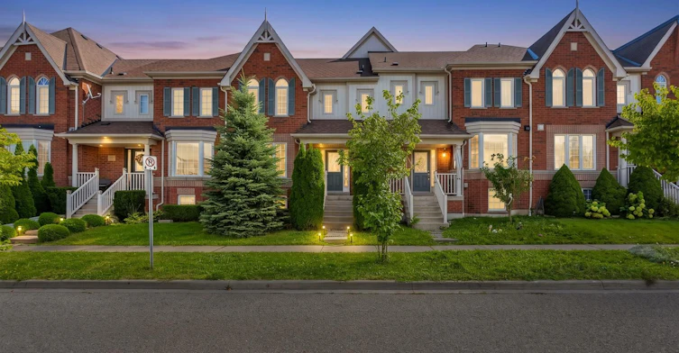 5 Dollery Gate, Ajax, ON, L1T 0G6