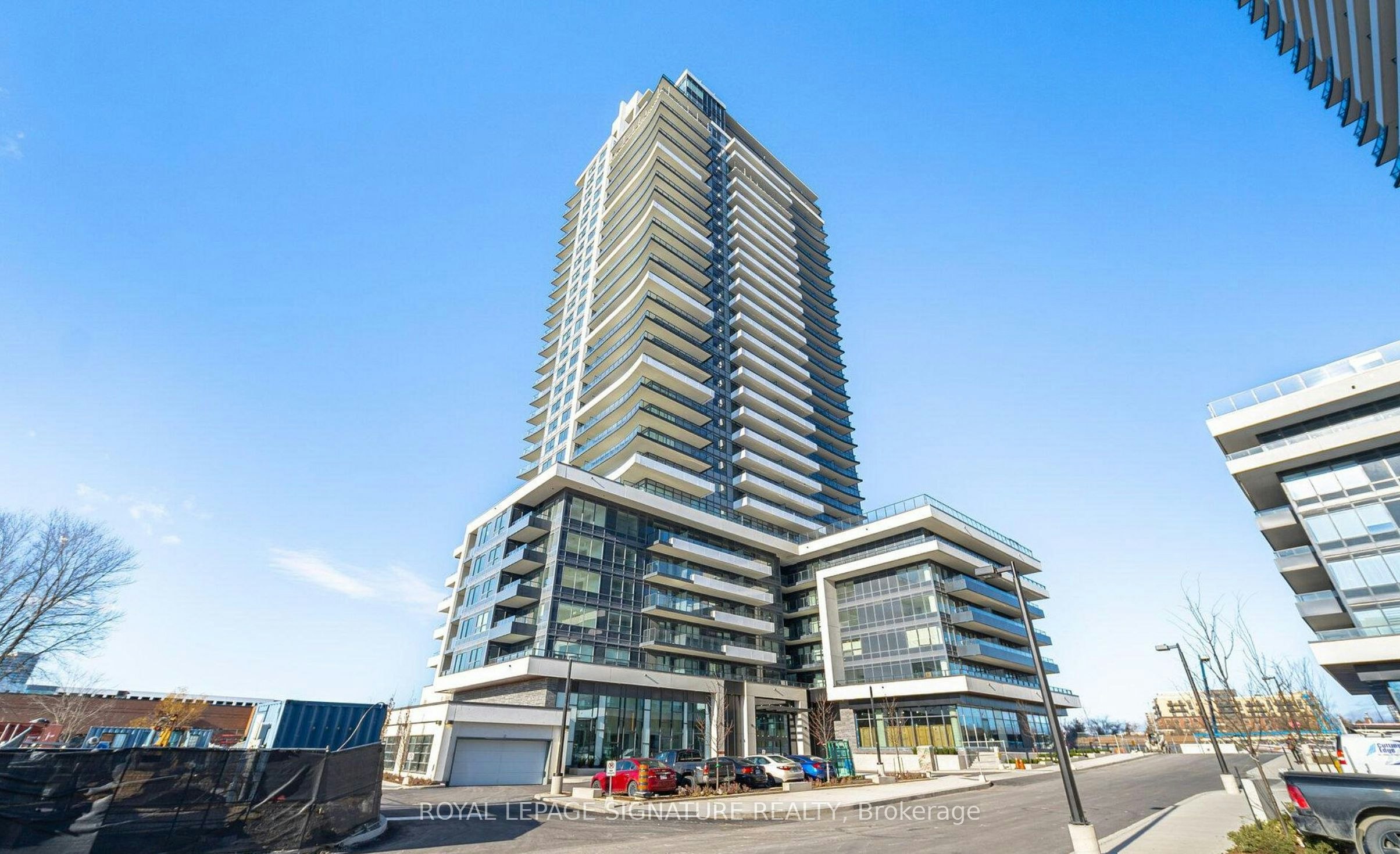 213-1435 Celebration Drive, Pickering, ON, L1W 0C4