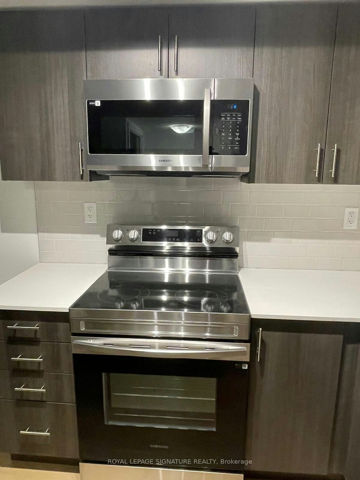 213-1435 Celebration Drive, Pickering, ON, L1W 0C4 - 18