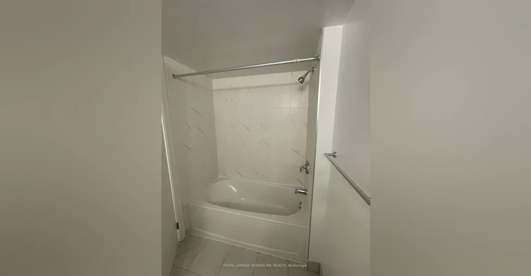 213-1435 Celebration Drive, Pickering, ON, L1W 0C4 - 8