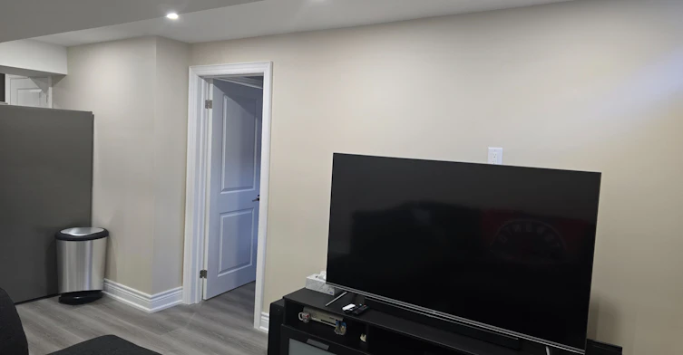 8 Hassard Short Lane, Ajax, ON, L1S 0G4 - 4