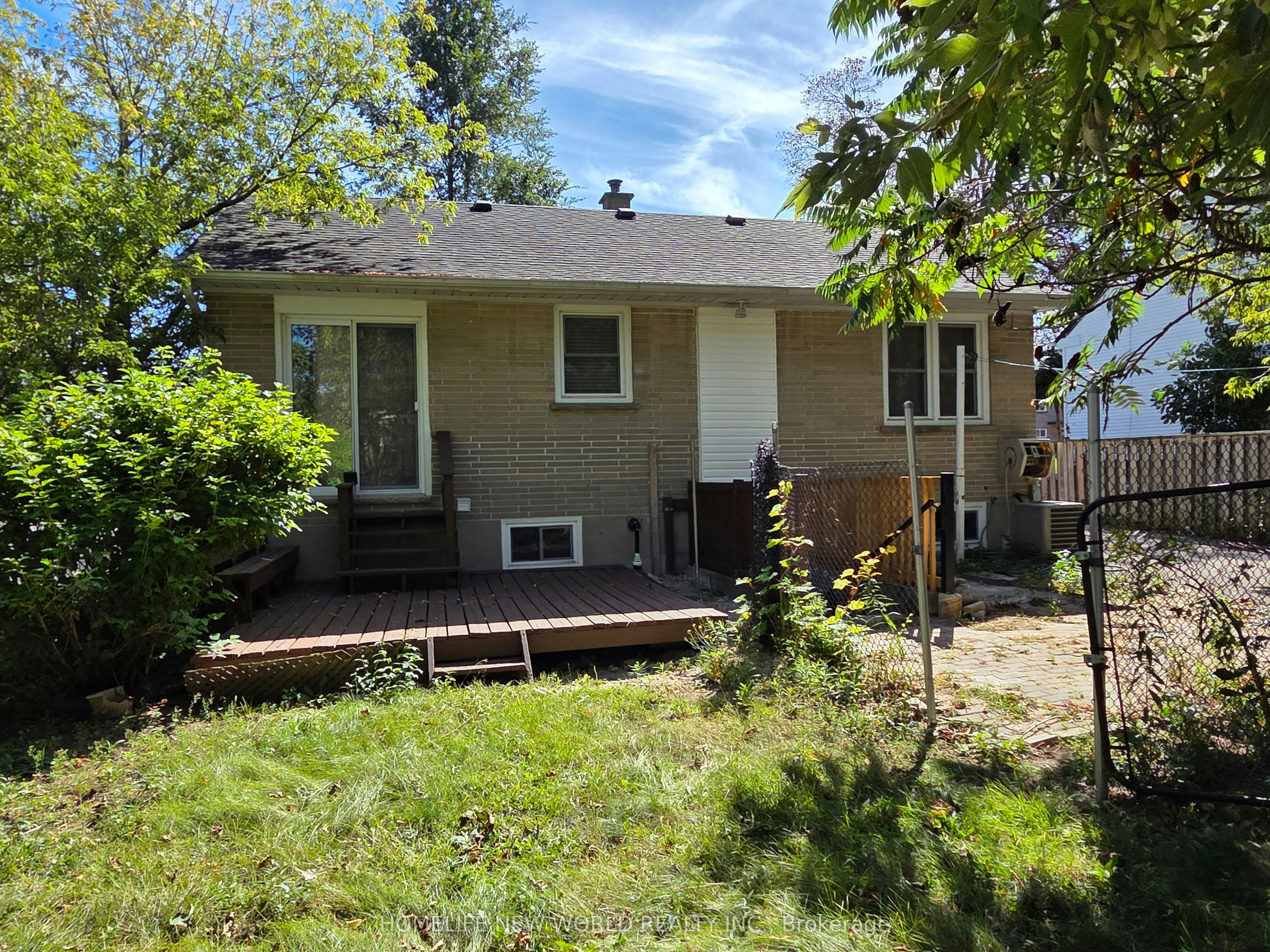 544 Mary Street E, Whitby, ON, L1N 2R3 - 13