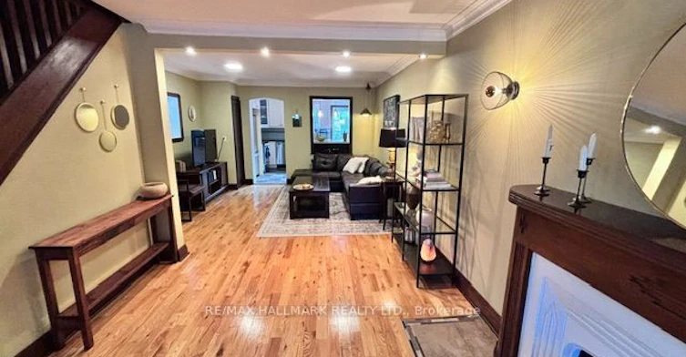 Main & 2nd Floors-457 Mortimer Avenue, Toronto, ON, M4J 2G3 - 7