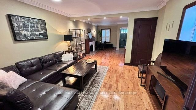 Main & 2nd Floors-457 Mortimer Avenue, Toronto, ON, M4J 2G3 - 8