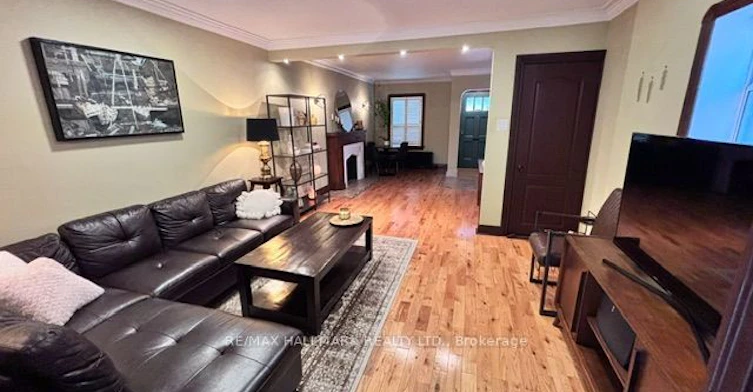 Main & 2nd Floors-457 Mortimer Avenue, Toronto, ON, M4J 2G3 - 8