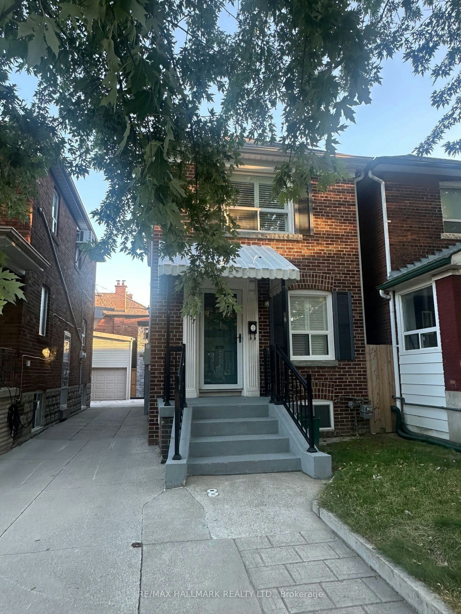 Main & 2nd Floors-457 Mortimer Avenue, Toronto, ON, M4J 2G3