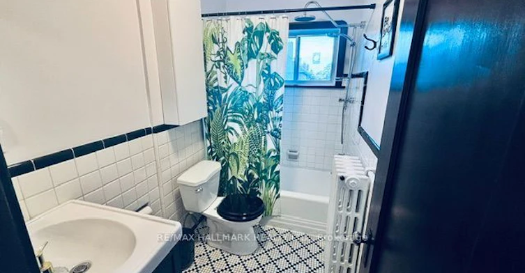 Main & 2nd Floors-457 Mortimer Avenue, Toronto, ON, M4J 2G3 - 13