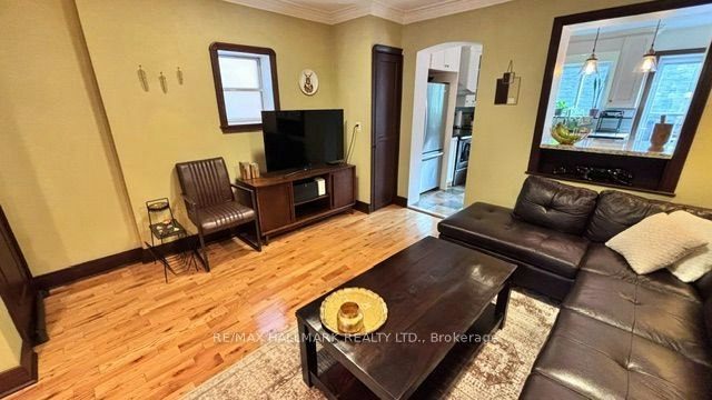 Main & 2nd Floors-457 Mortimer Avenue, Toronto, ON, M4J 2G3 - 6
