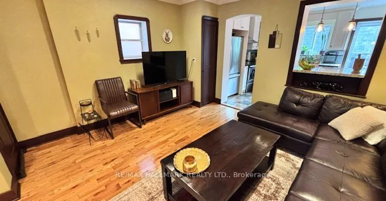 Main & 2nd Floors-457 Mortimer Avenue, Toronto, ON, M4J 2G3 - 6