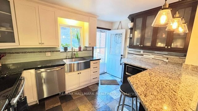 Main & 2nd Floors-457 Mortimer Avenue, Toronto, ON, M4J 2G3 - 9