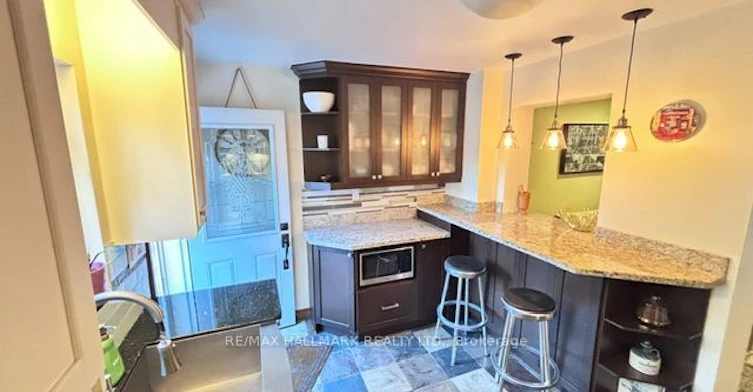 Main & 2nd Floors-457 Mortimer Avenue, Toronto, ON, M4J 2G3 - 11