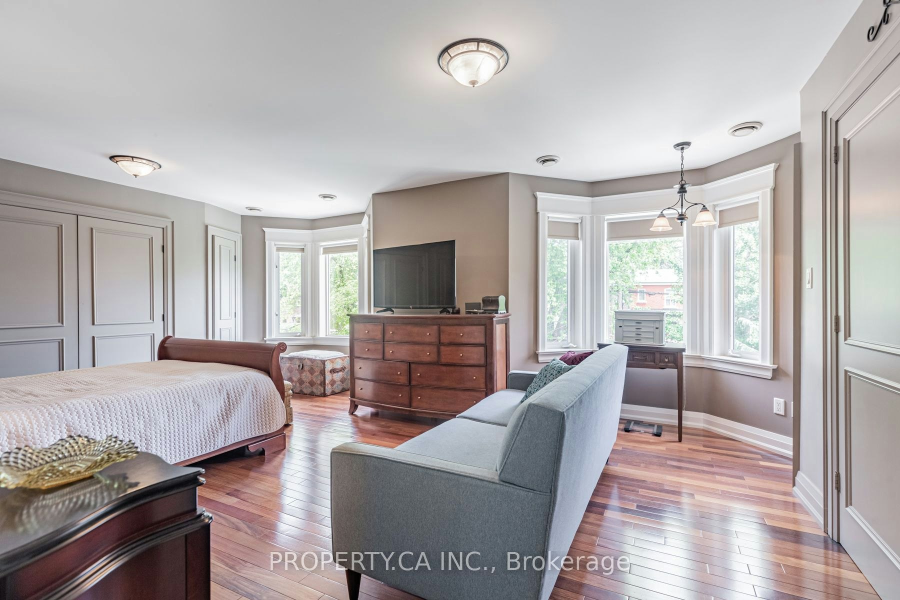 Upper-131 Gillard Avenue, Toronto, ON, M4J 4N7 - 15