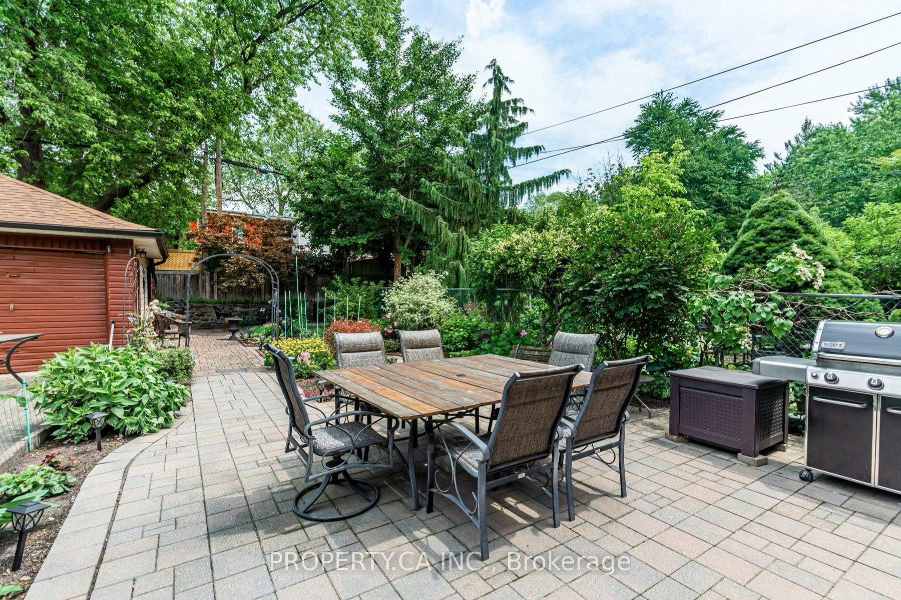 Upper-131 Gillard Avenue, Toronto, ON, M4J 4N7 - 24