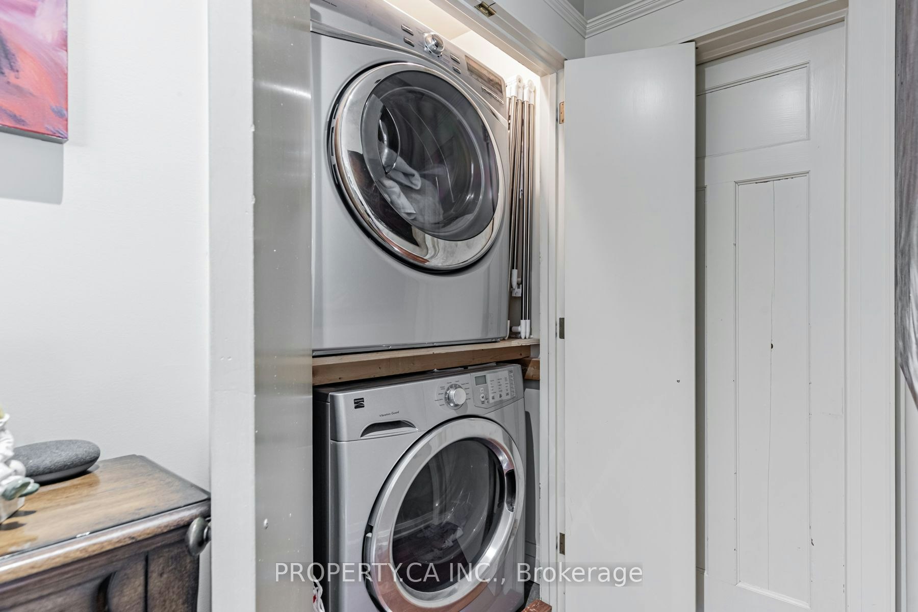 Upper-131 Gillard Avenue, Toronto, ON, M4J 4N7 - 22
