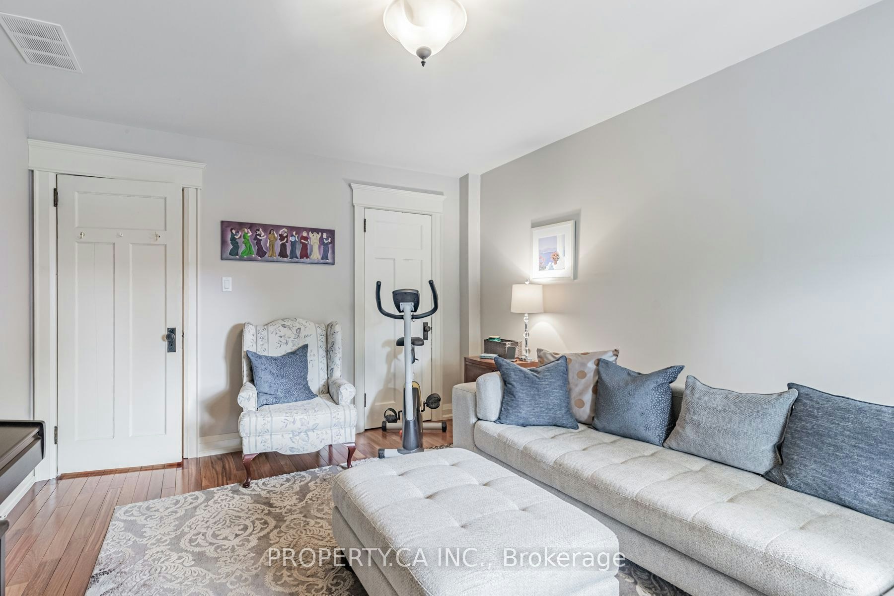 Upper-131 Gillard Avenue, Toronto, ON, M4J 4N7 - 21