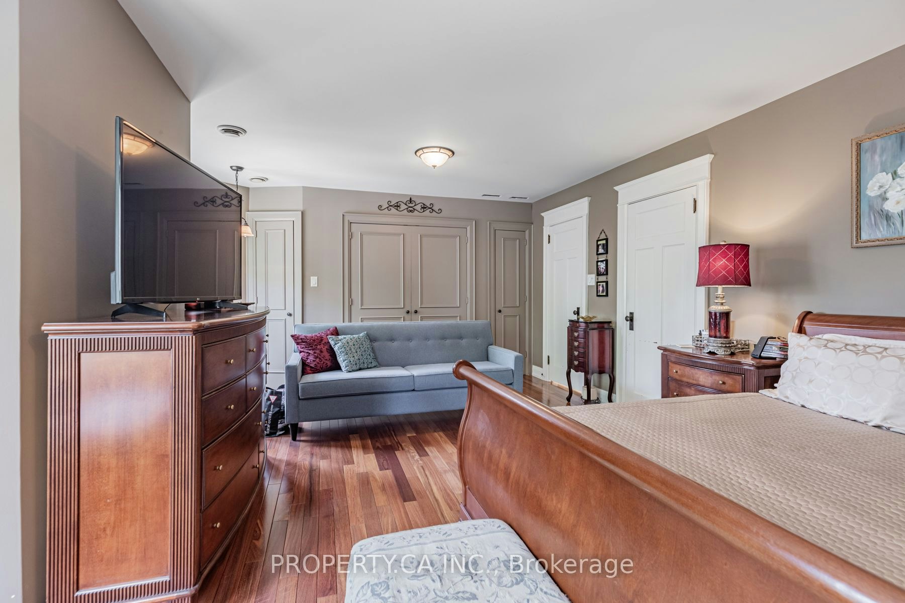 Upper-131 Gillard Avenue, Toronto, ON, M4J 4N7 - 14