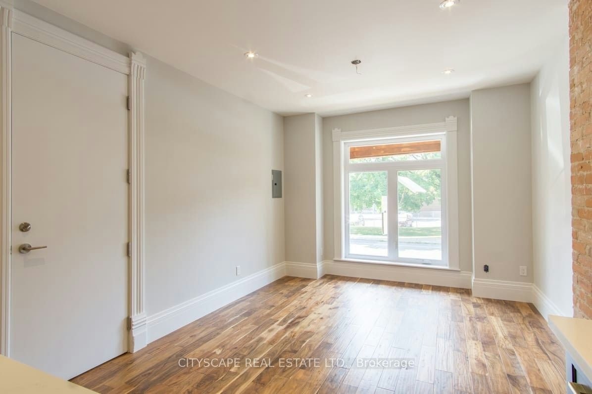Main-936 Dundas Street E, Toronto, ON, M4M 1R3 - 8