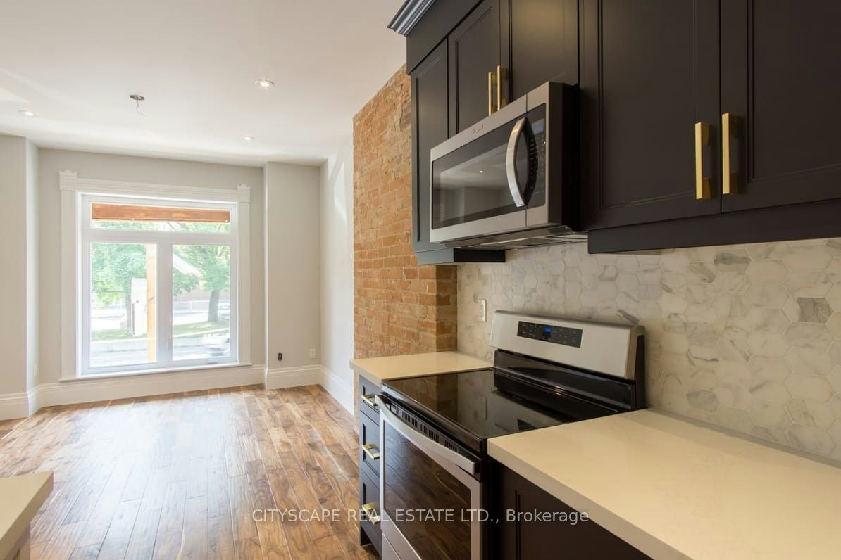 Main-936 Dundas Street E, Toronto, ON, M4M 1R3 - 2