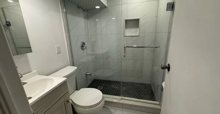 Lower-57 Hiawatha Road, Toronto, ON, M4L 2X7 - 6