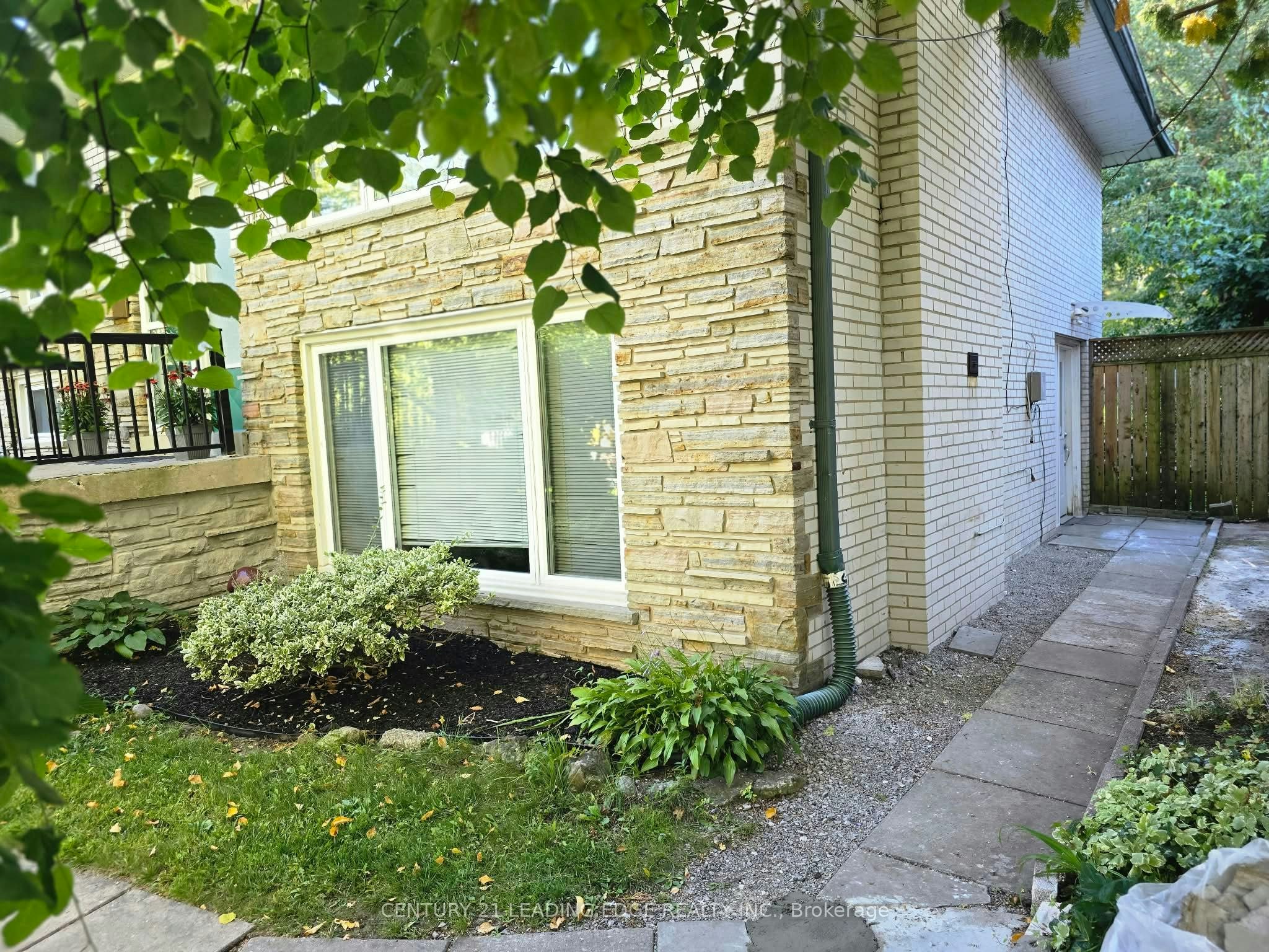 Lower Level-168 Meadowvale Road, Toronto, ON, M1C 3E3 - 2