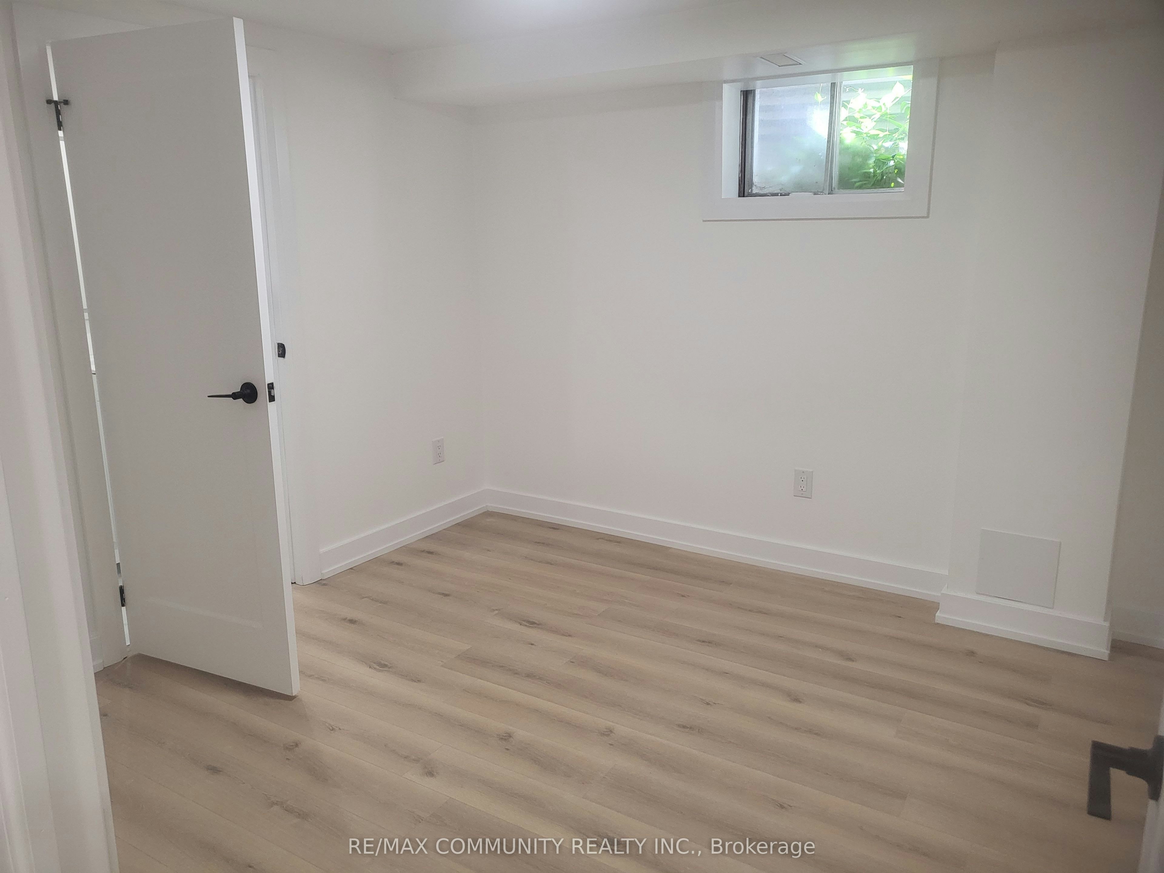 Basement-609 Amberwood Crescent, Pickering, ON, L1V 3Y6 - 8