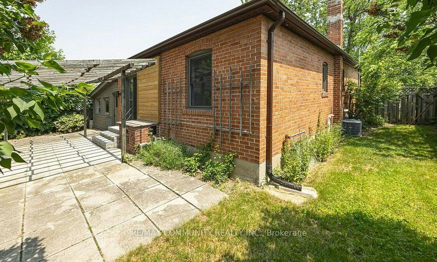 44 Falaise Road, Toronto, ON, M1E 3B8 - 15
