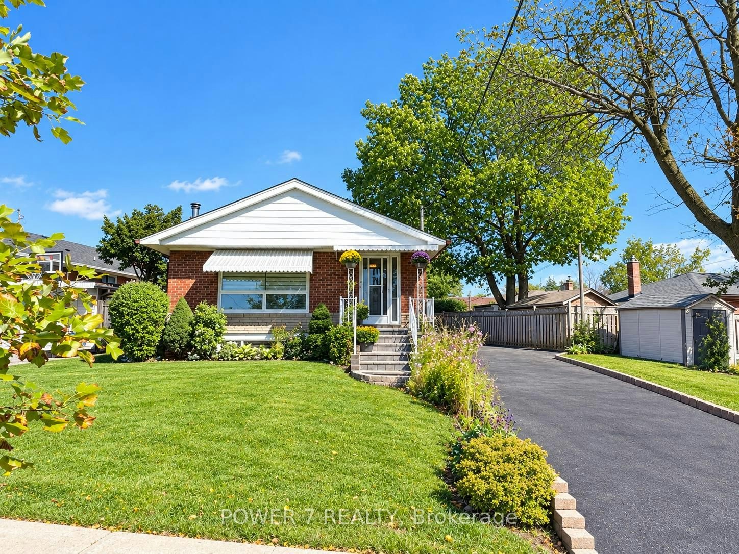 3 Brantwood Drive, Toronto, ON, M1H 2G5