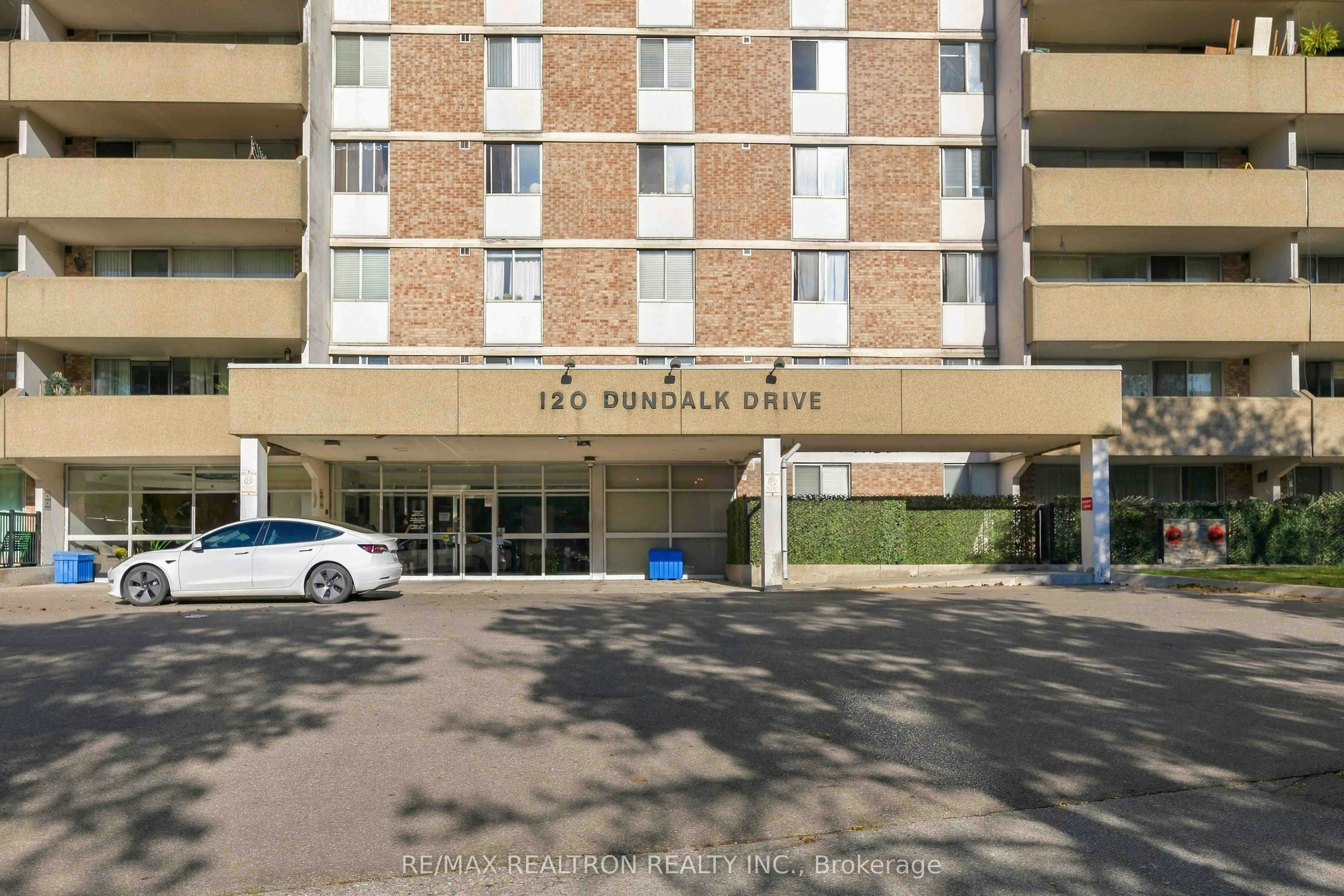 1410-120 Dundalk Drive, Toronto, ON, M1P 4V9 - 3