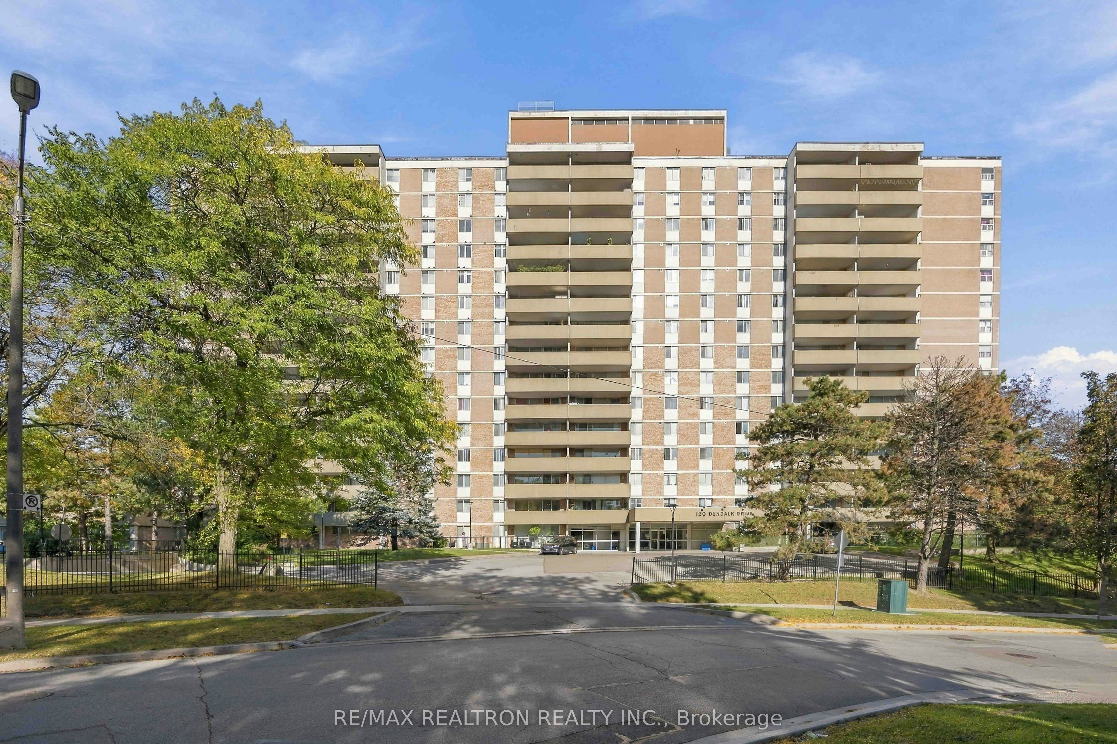1410-120 Dundalk Drive, Toronto, ON, M1P 4V9 - 2