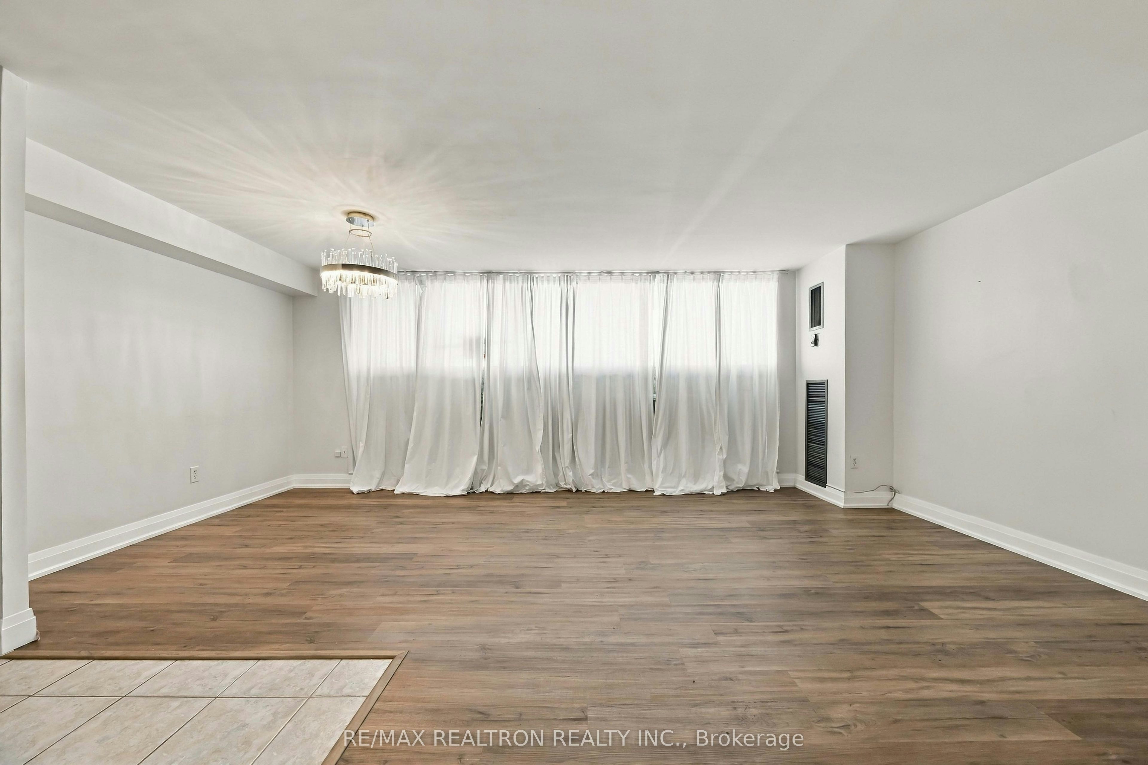 1410-120 Dundalk Drive, Toronto, ON, M1P 4V9 - 12