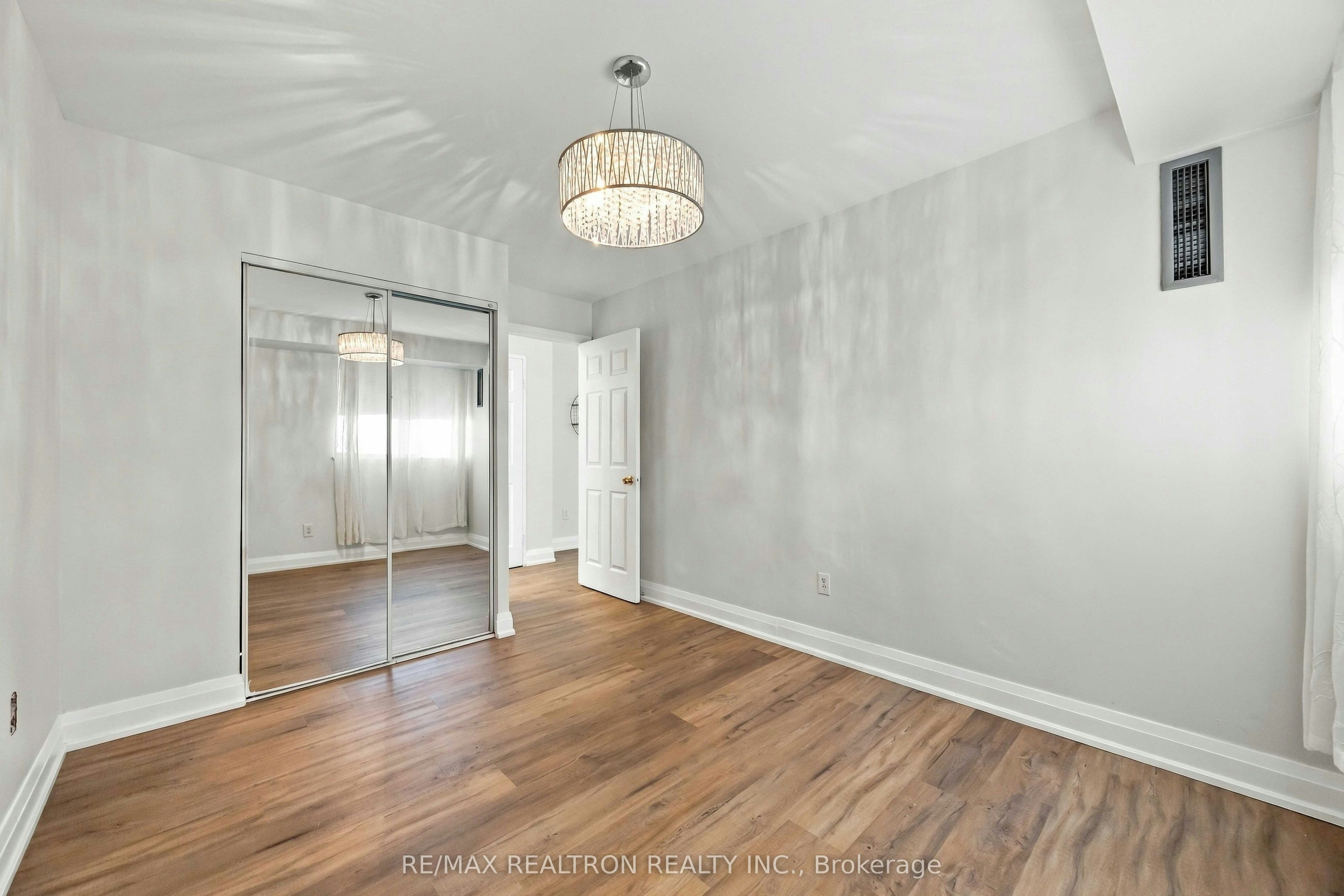 1410-120 Dundalk Drive, Toronto, ON, M1P 4V9 - 22