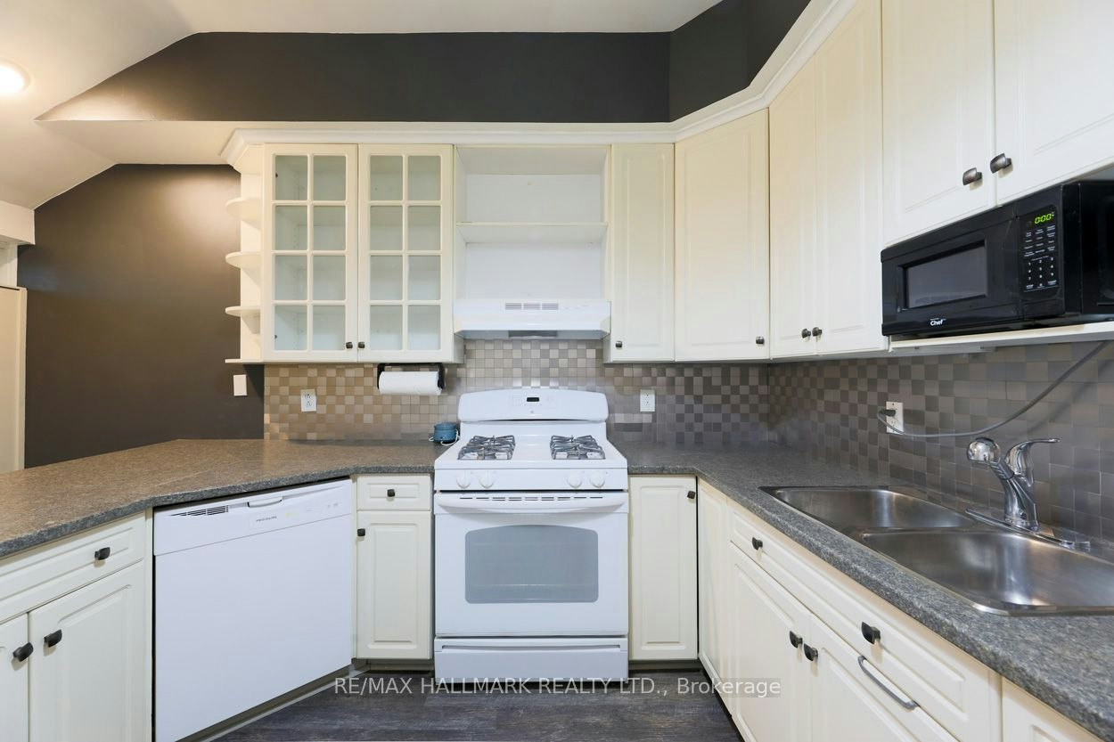 Main Floor-405 Kingston Road, Toronto, ON, M4L 1V1 - 5
