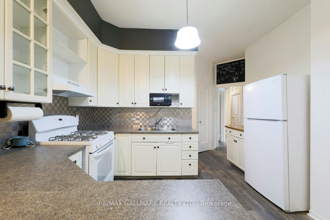 Main Floor-405 Kingston Road, Toronto, ON, M4L 1V1 - 7
