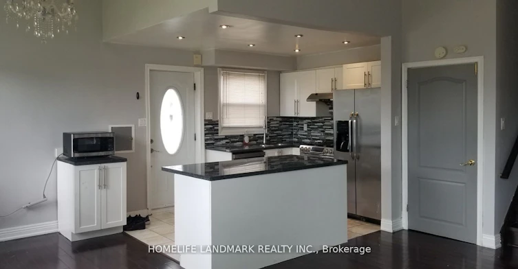 128 Lord Roberts Drive, Toronto, ON, M1K 3W8 - 3
