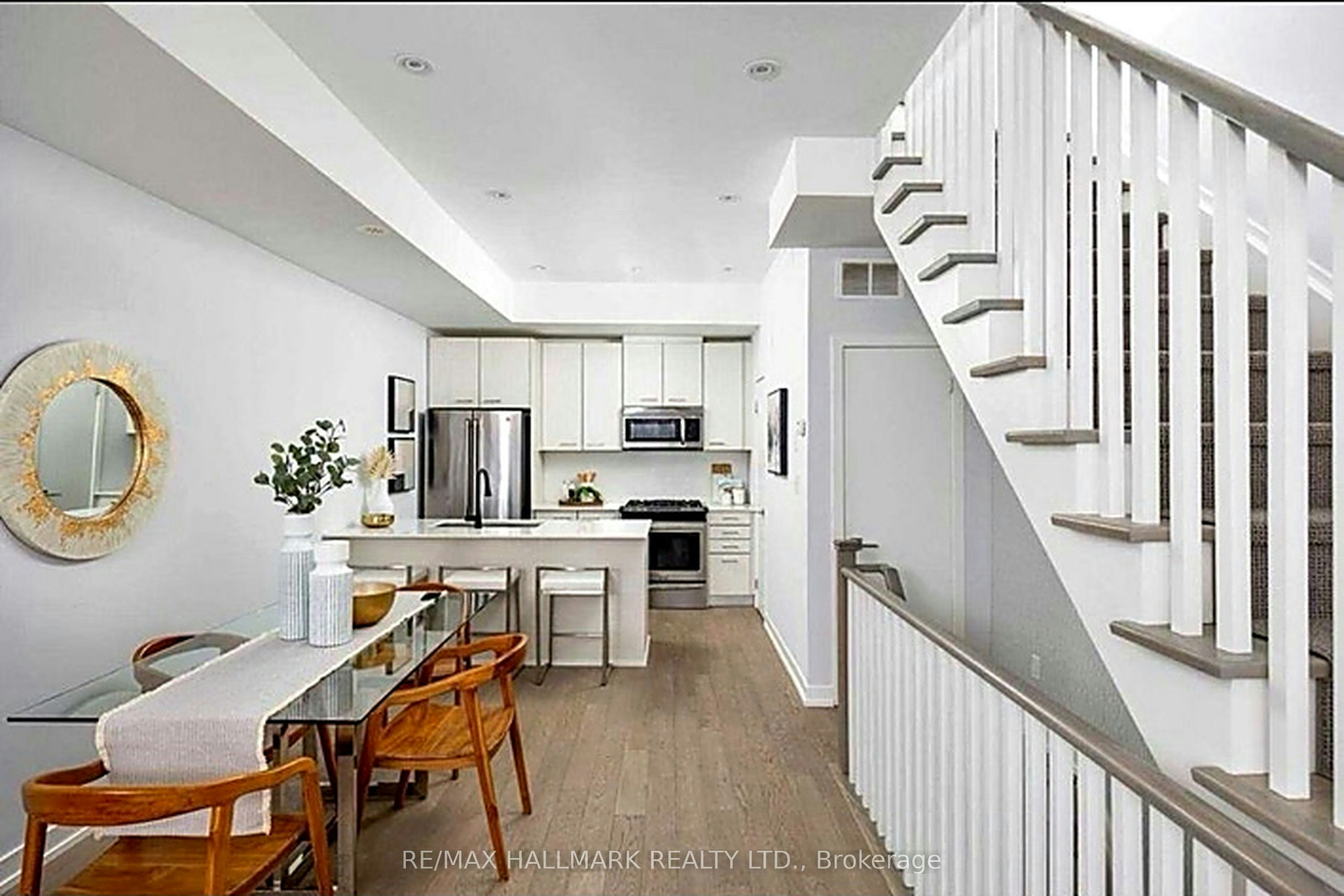 1321 Gerrard Street E, Toronto, ON, M4L 1Y8 - 5