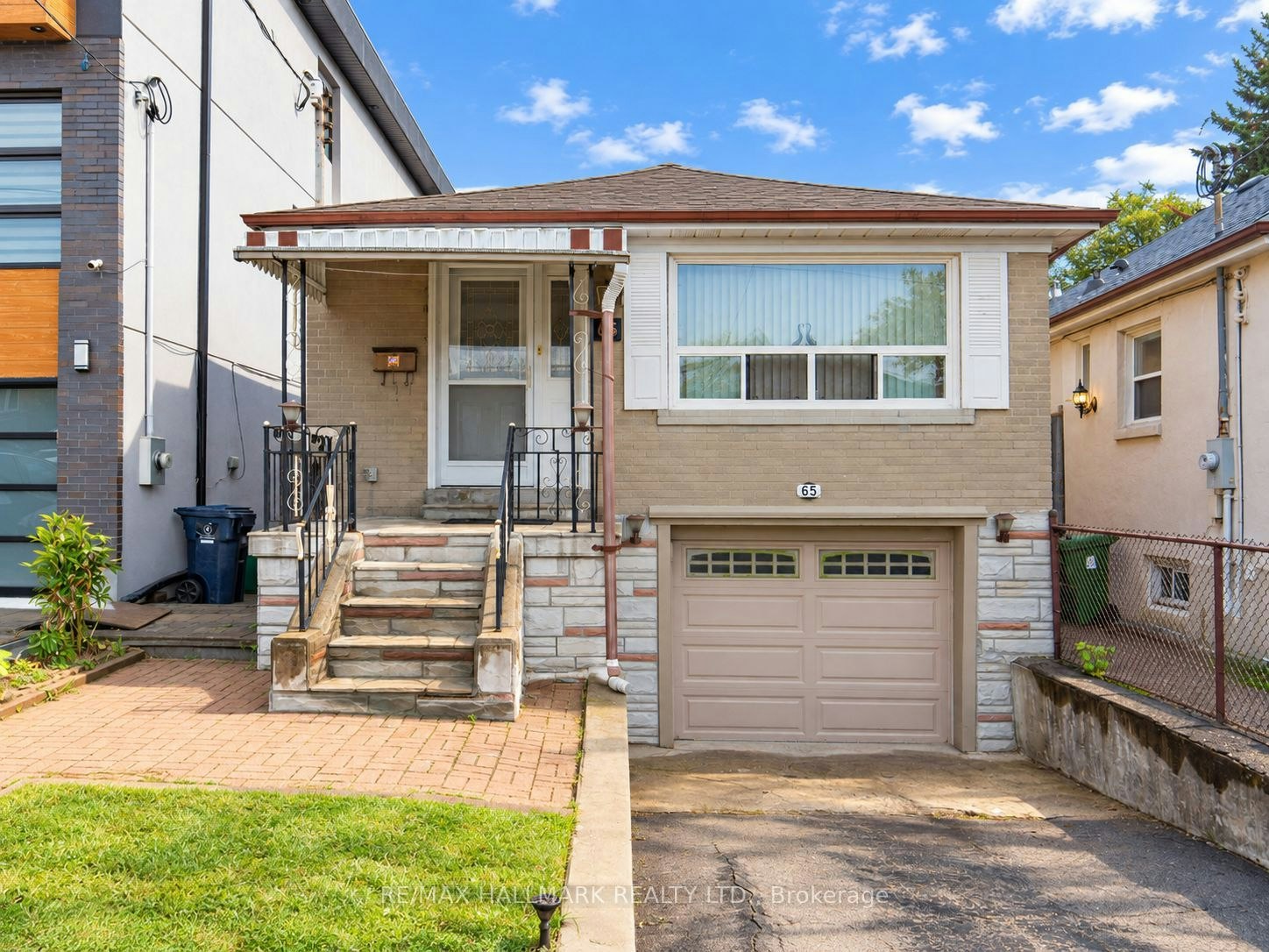 65 Holmstead Avenue, Toronto, ON, M4B 1T3