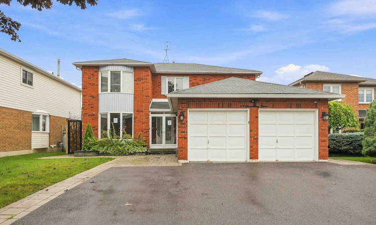 113 Glenabbey Drive
