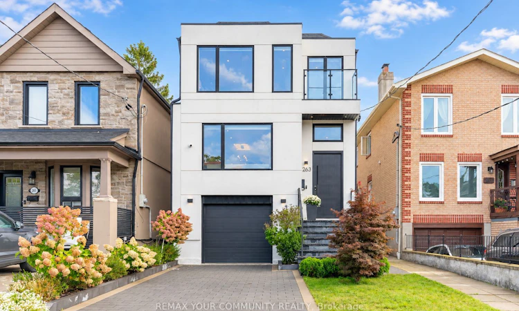 263 Linsmore Crescent