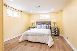 6 Larkhall Avenue, Toronto, ON, M1J 1V1 5