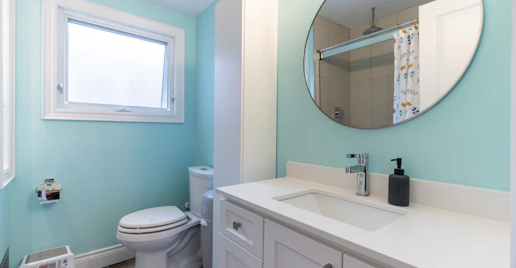 122 Holborne Avenue, Toronto, ON, M4C 2R4 - 19